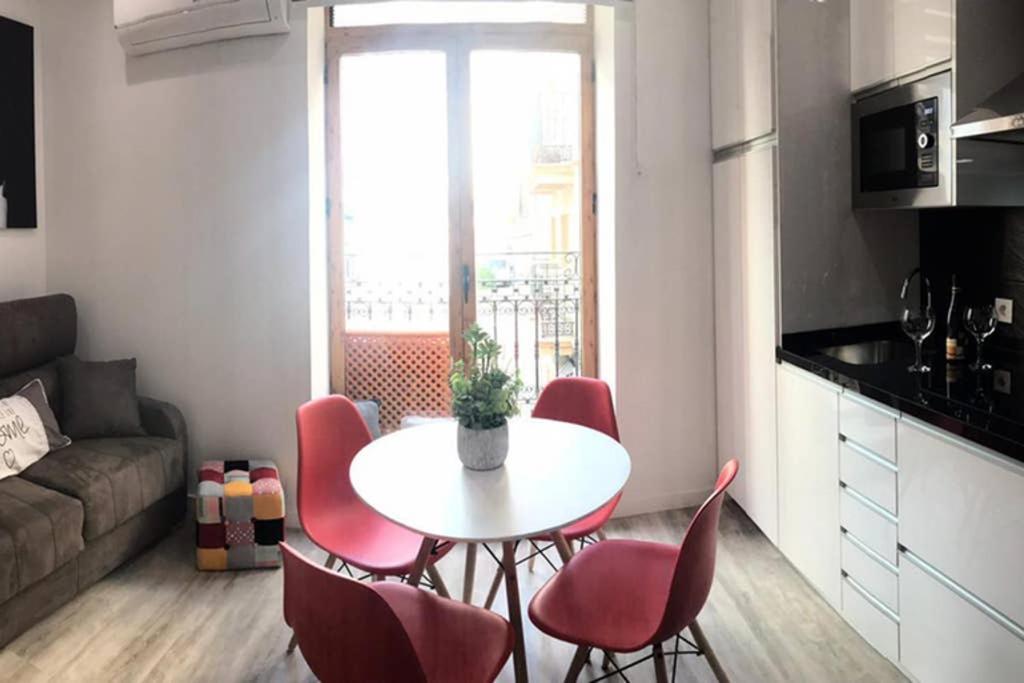 Apartamento De Diseno Centrico A 5 Min De Playa Аликанте Экстерьер фото